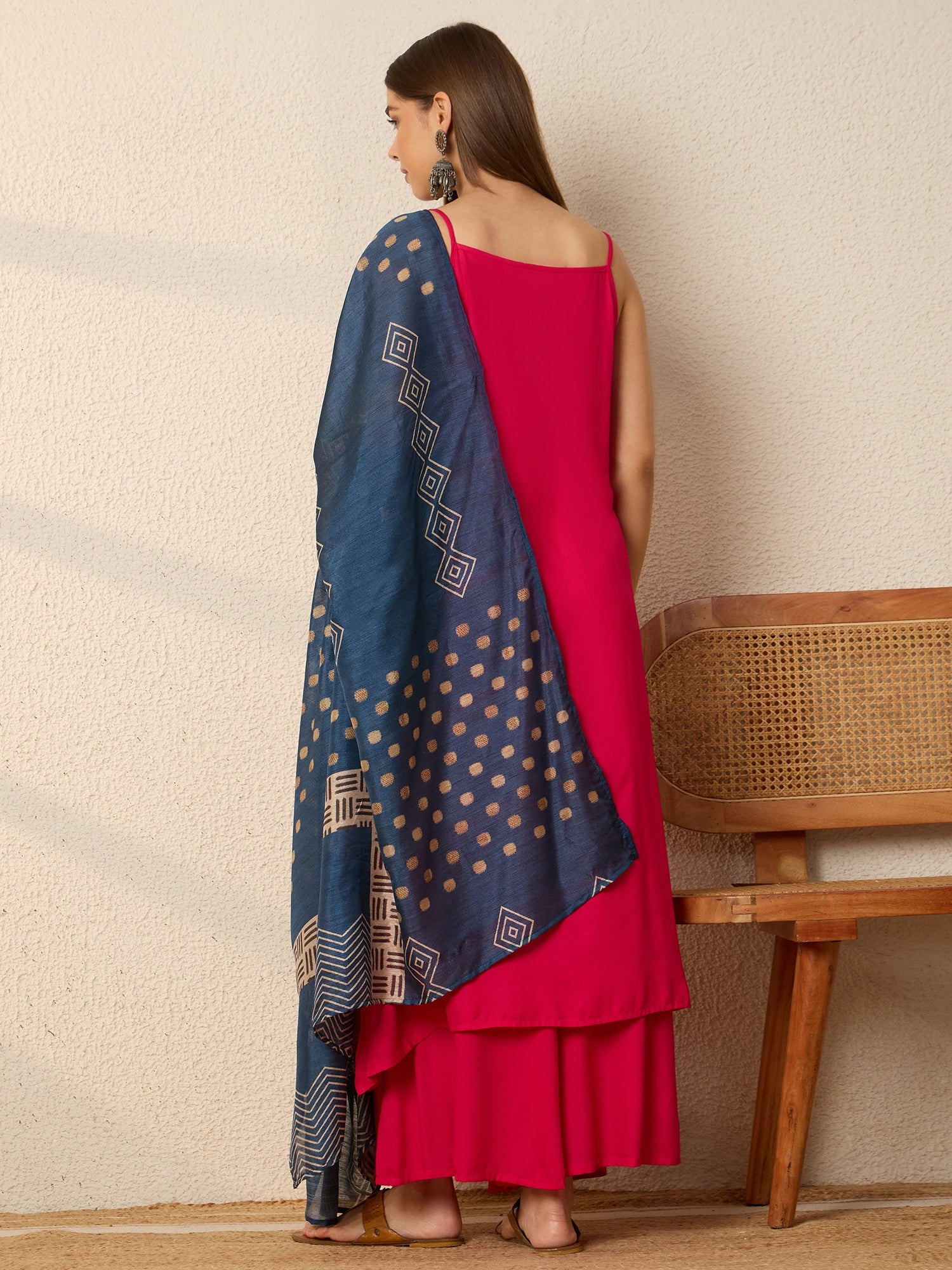 Fuchsia Strappy Kurta Set Blue Dupatta