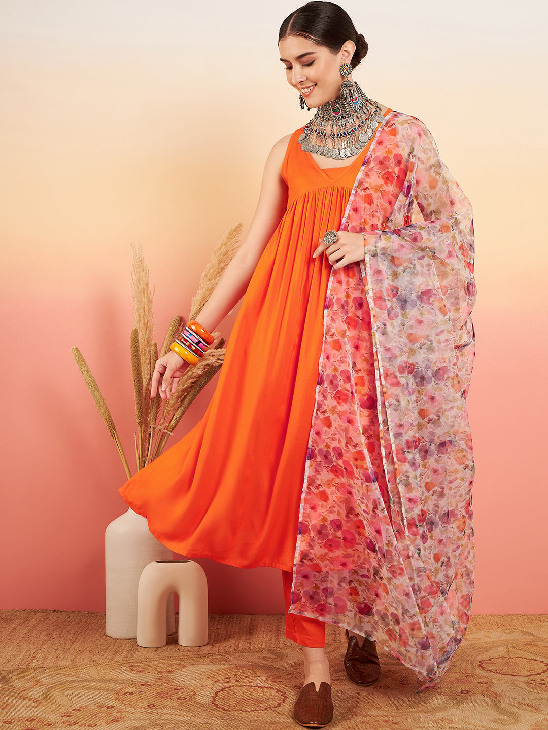 Get Gathered Motif Printed Sleeveless Tunic at ₹ 725 | LBB Shop