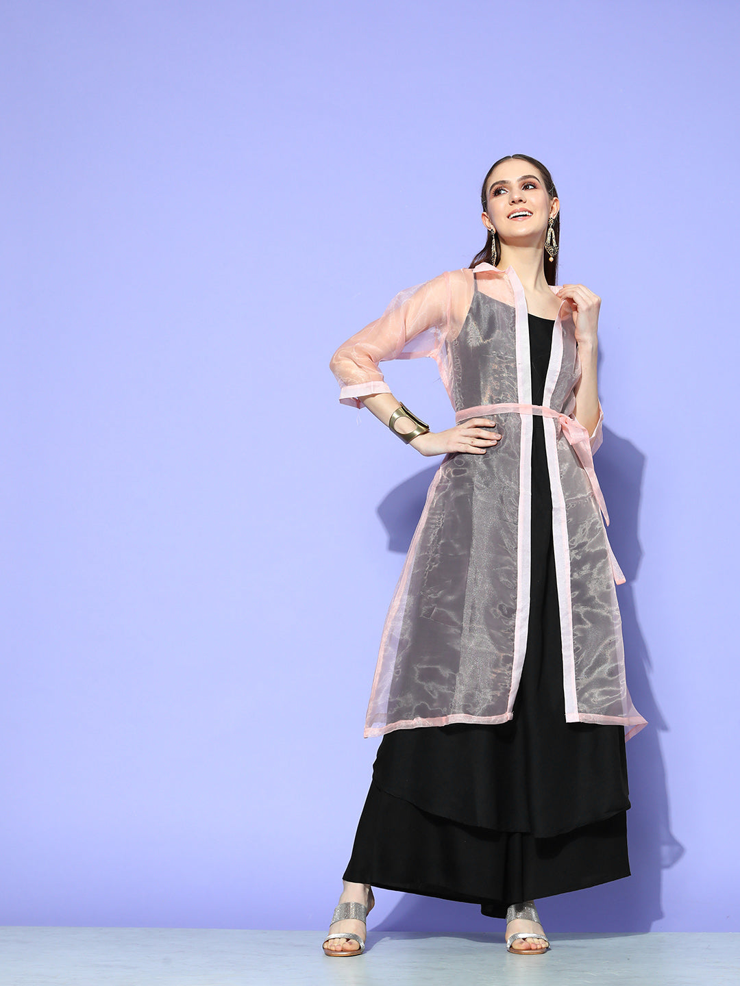 BLACK STRAPPY KURTA SET WITH PEACH ORGANZA CAPE