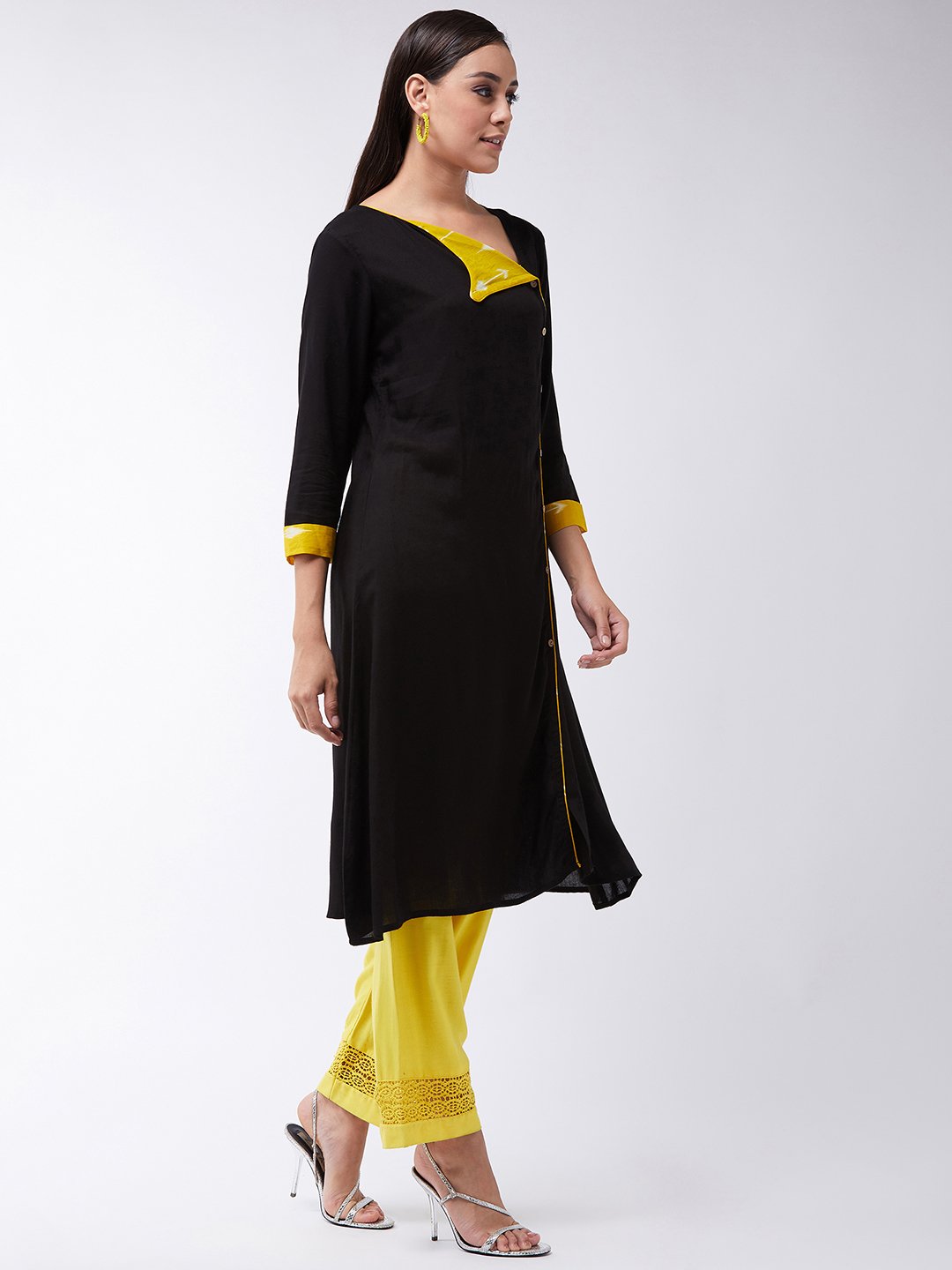Black Kurta With Elegant Yellow Collar