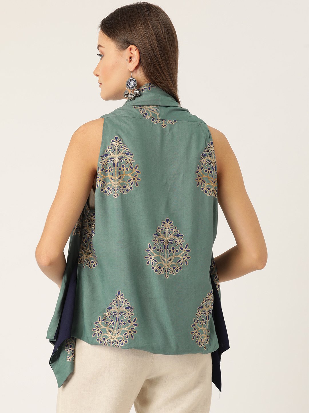 Reversible Shrug In Green And Navy Blue