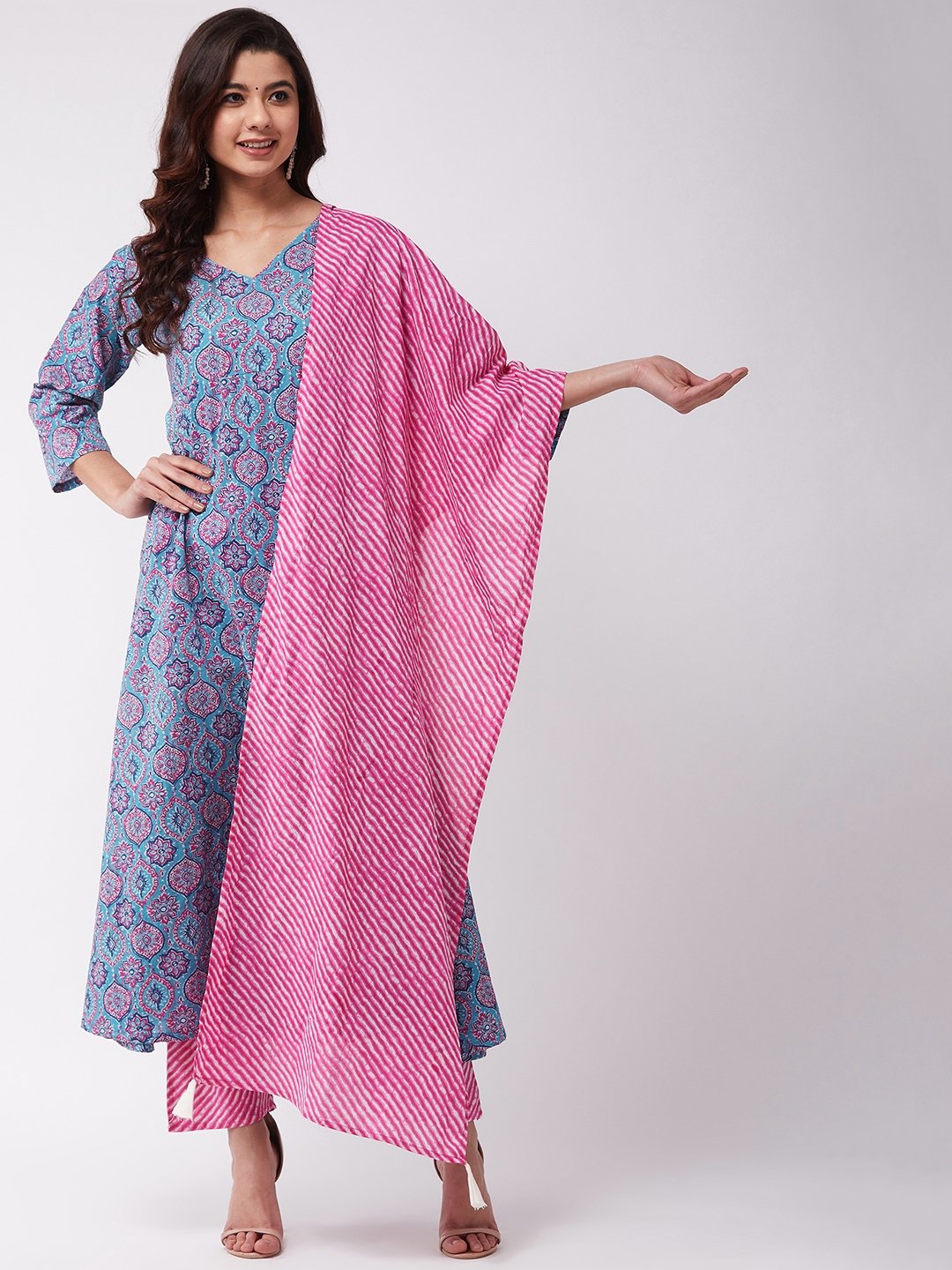 Pink Lahriya Dupatta