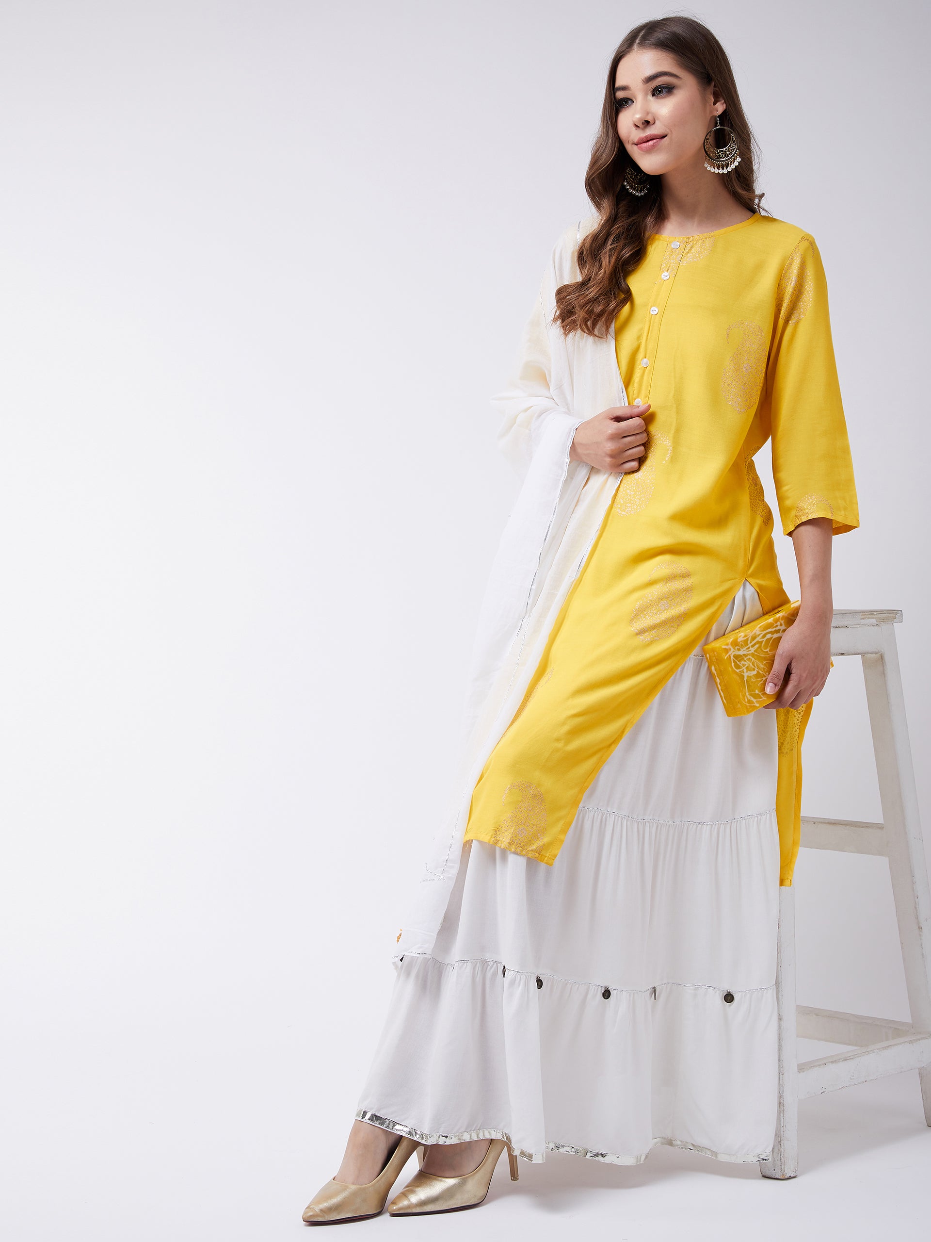 Buy online Yellow Embroidered Kurta Skirt Set from ethnic wear for Women by  Aurelia for ₹2350 at 53% off | 2024 Limeroad.com