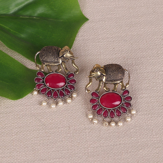 Elephant Motif Earings With Red Stones