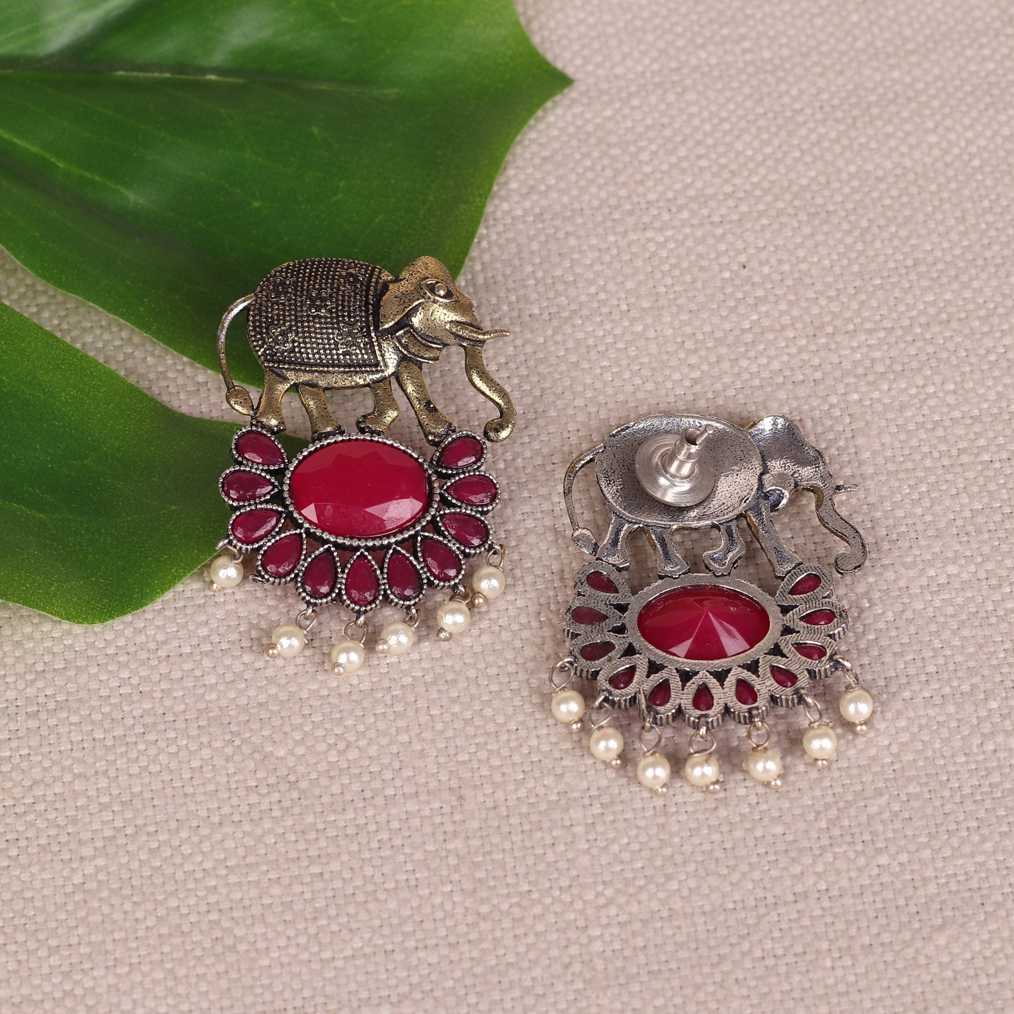 Elephant Motif Earings With Red Stones