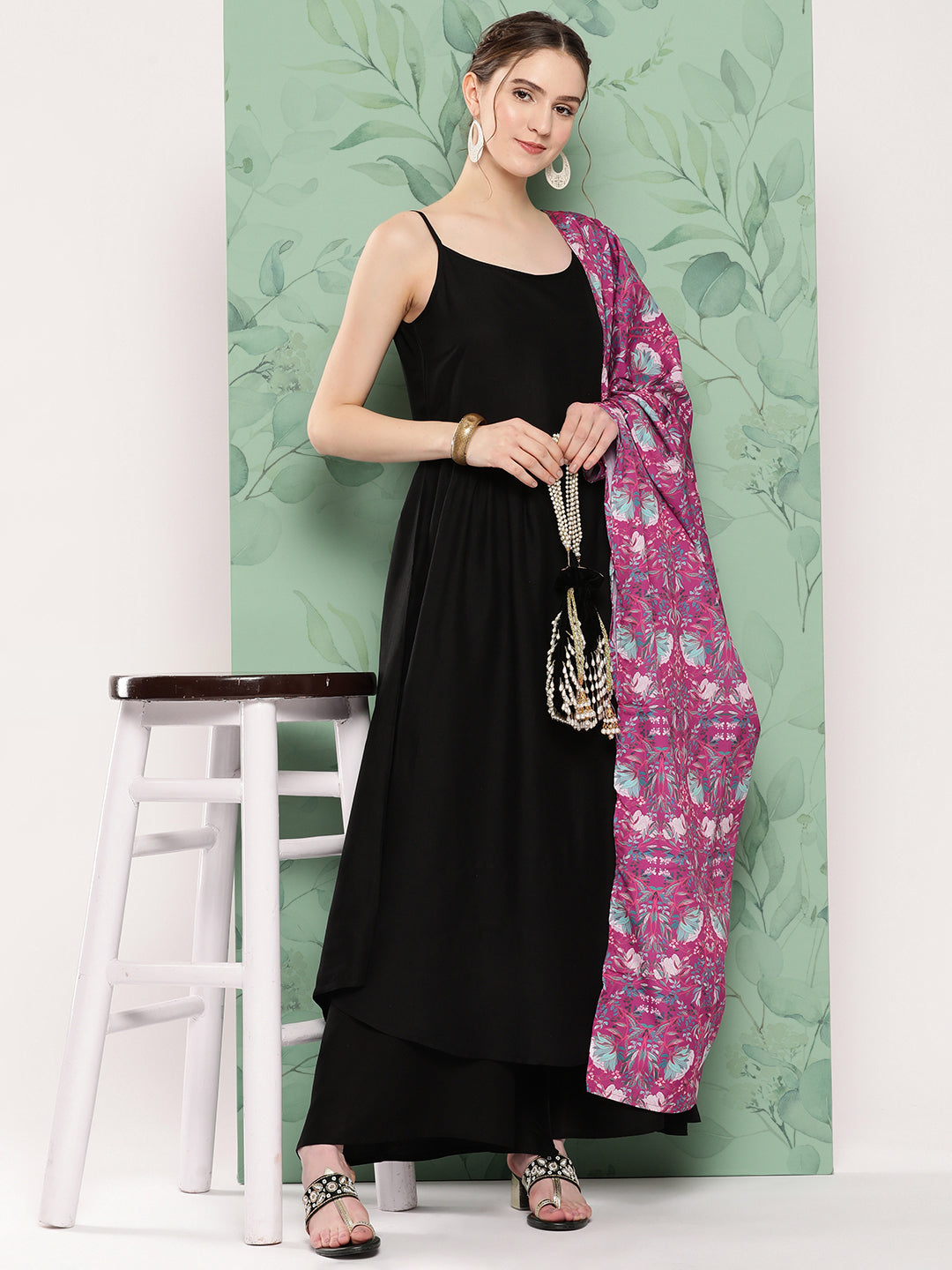 Black Strappy Set W Magenta Camelia Cr Dupatta