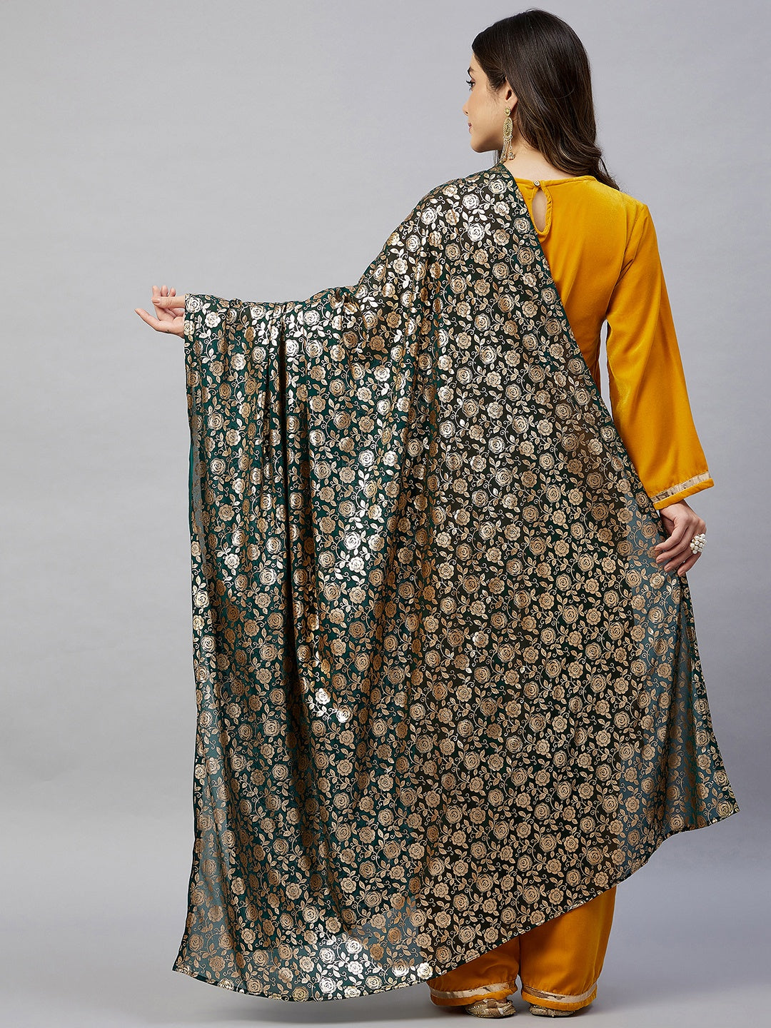 Mustard Velvet Kurta Set With Green Rose Georgette Dupatta