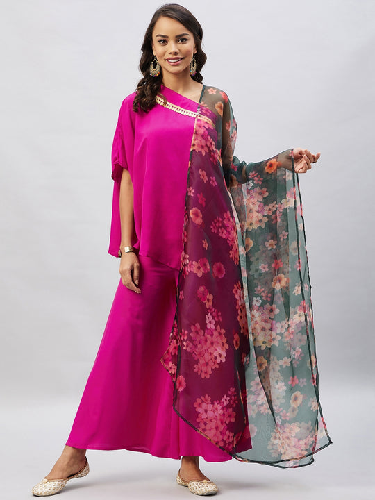 Magenta One shoulder Set With Black Floral Organza Dupatta