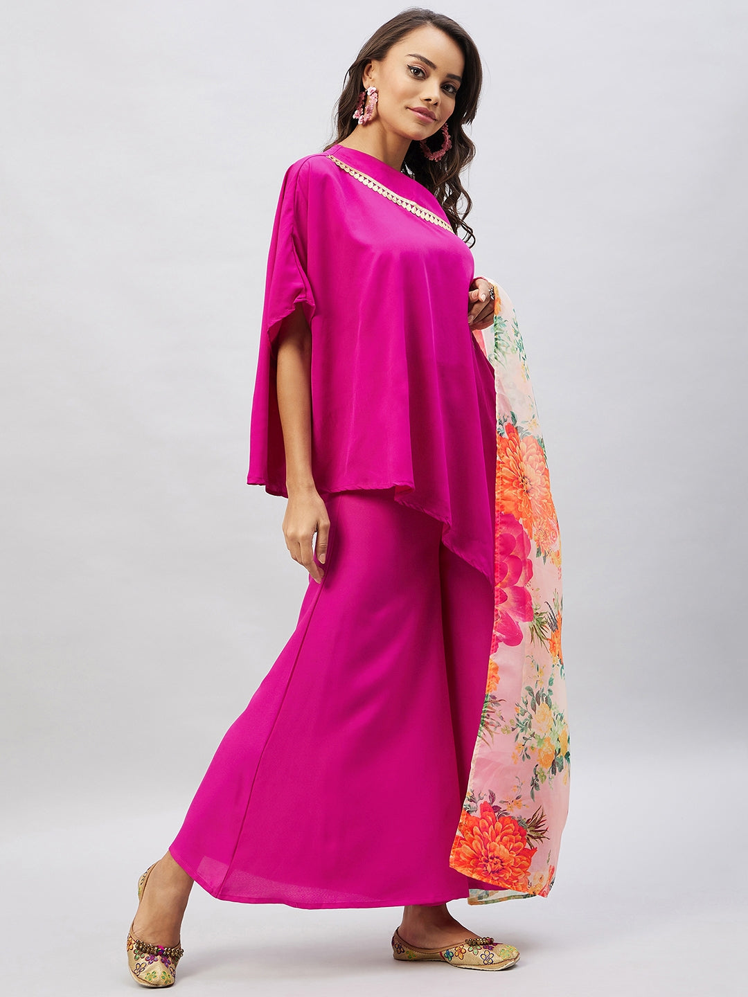 Magenta One shoulder Set With Cream Pink Floral Organza Dupatta