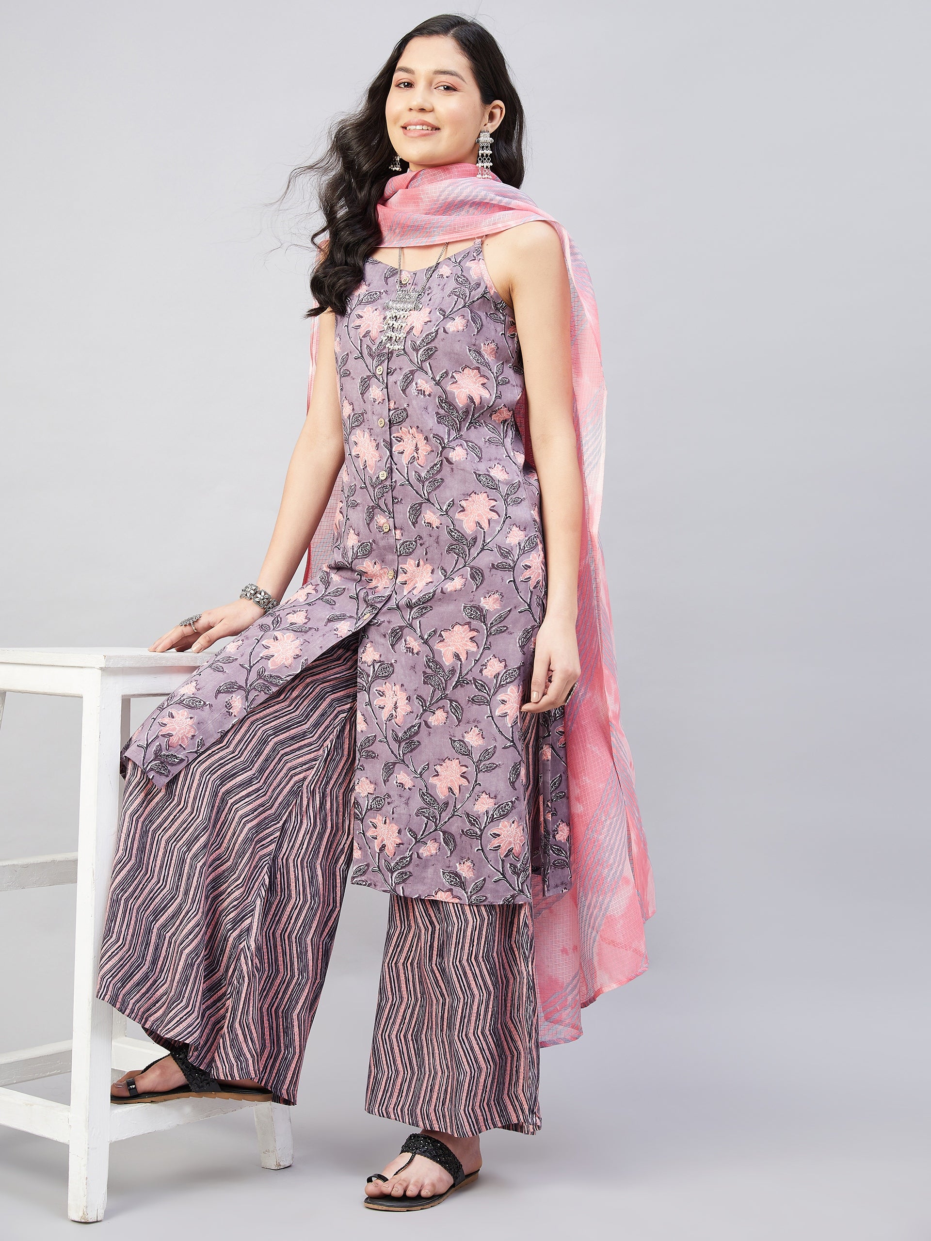 Mauve Abstract Strappy Set With Dupatta
