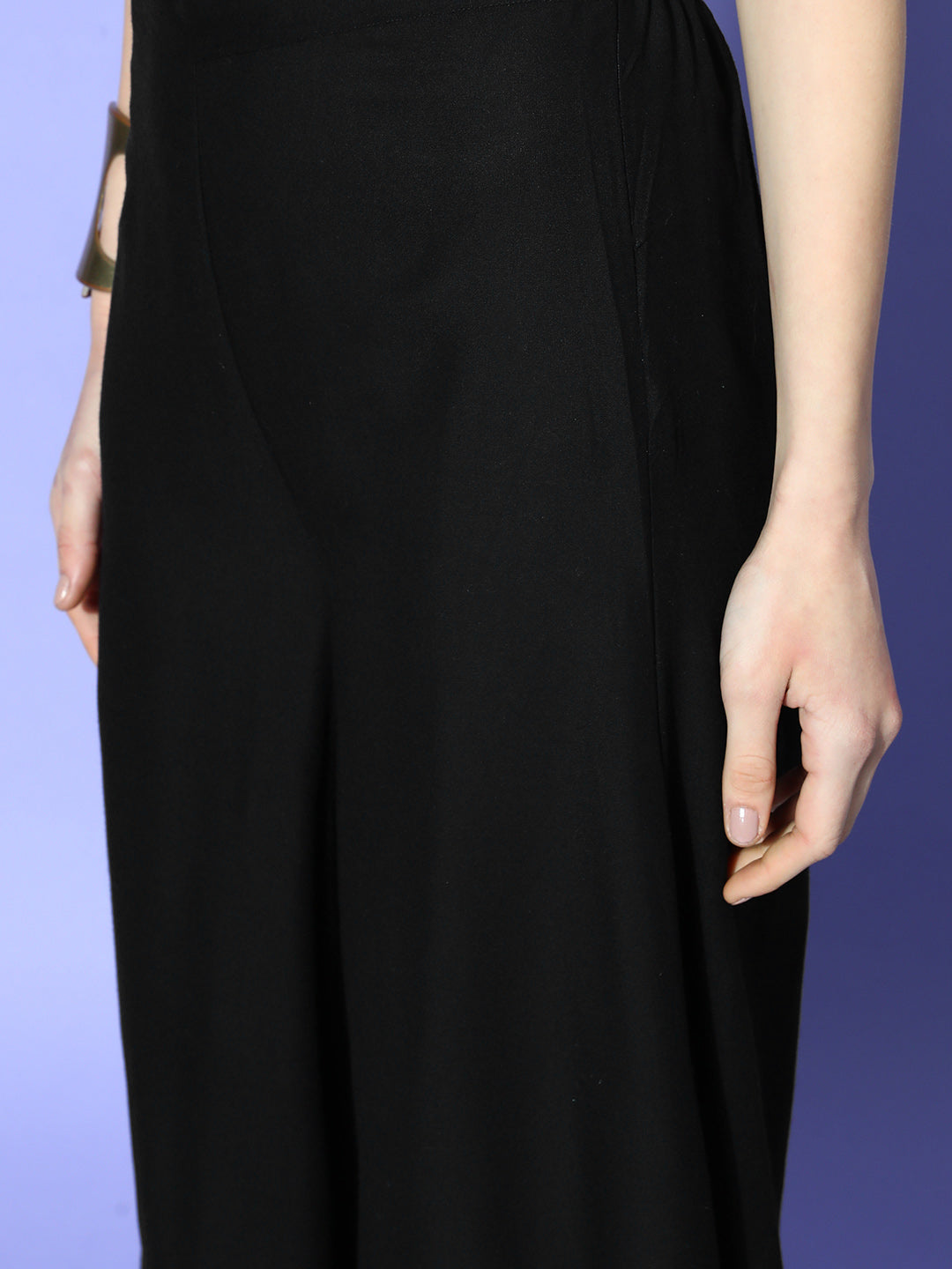 BLACK STRAPPY KURTA SET WITH PEACH ORGANZA CAPE