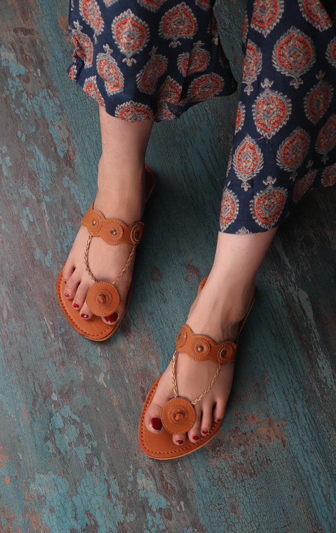 A Floral Connection Flats In Tan Hue