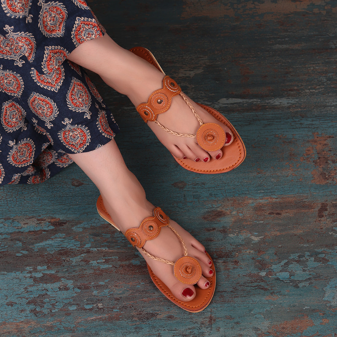A Floral Connection Flats In Tan Hue
