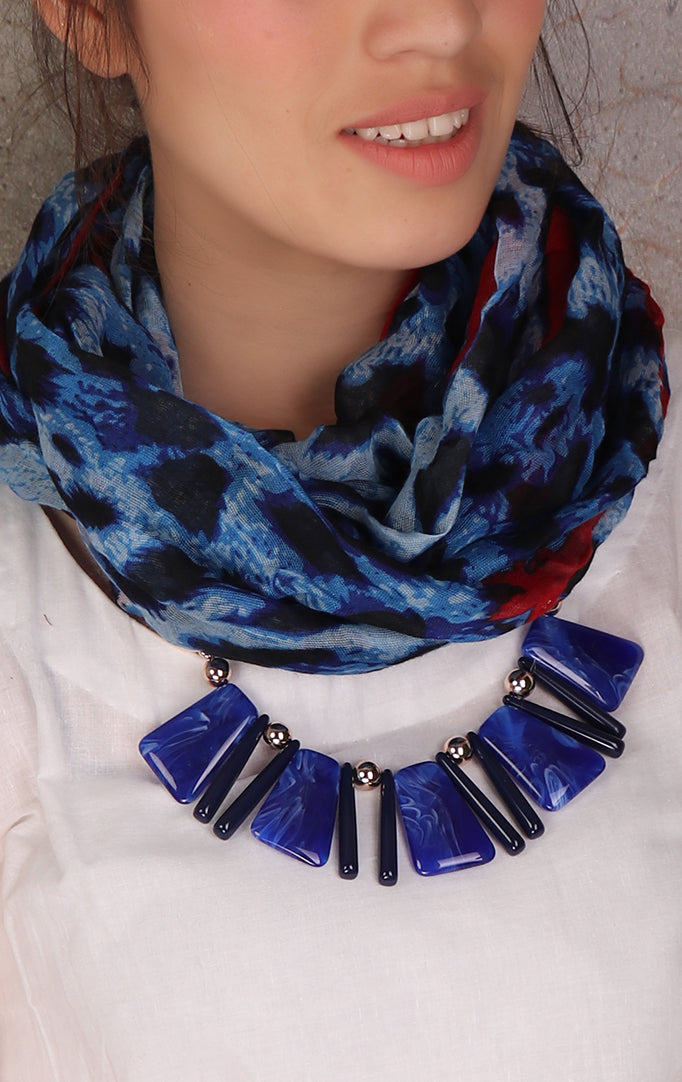 Animal Print Blue-Black Necklace Stole